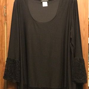 Black slinky brand 1X wore one time on a cruise